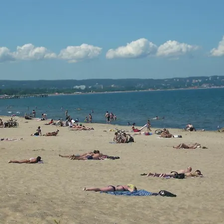 Apartament Nadmorski Brzezno *